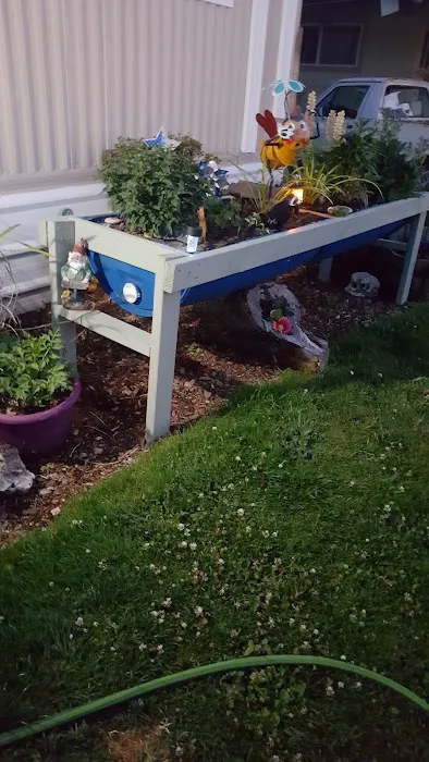 Harrisburg Mobile Home Park Picture 3