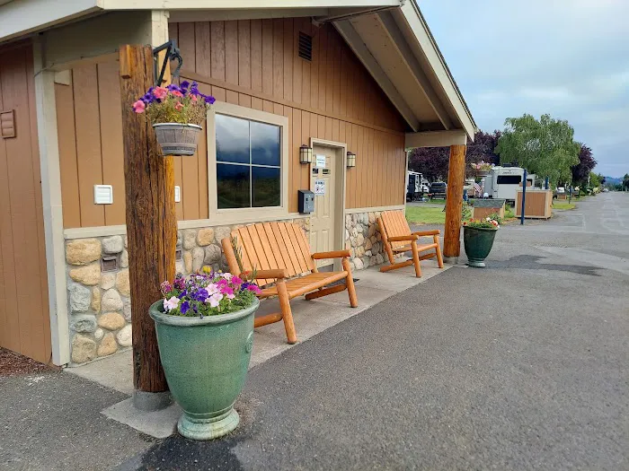 Eugene Premier RV Resort Picture 9