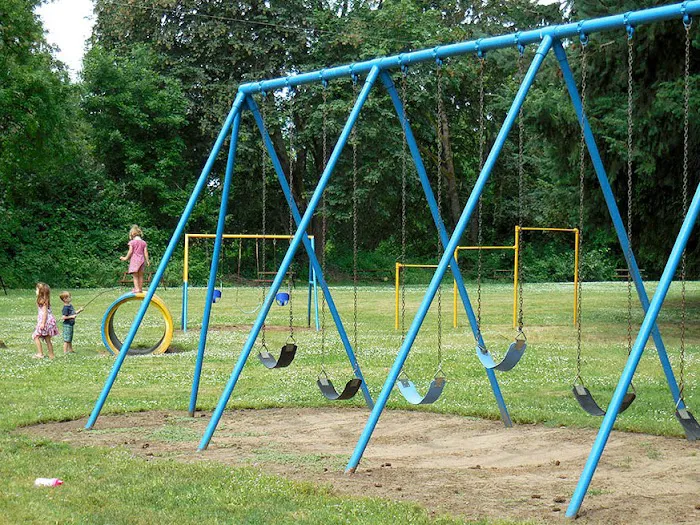 Eugene Kamping World Picture 9