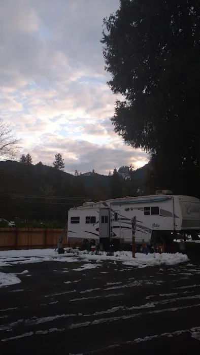 Lazy Days Mobile Home & RV Prk Picture 2