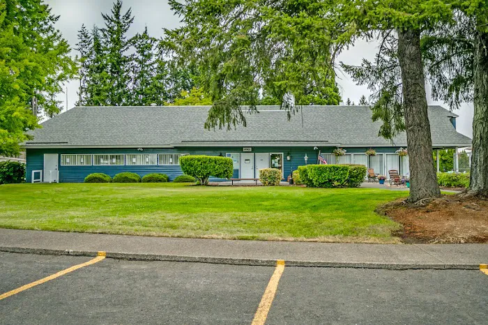 Chalet Village Picture 7