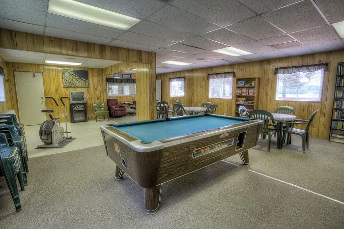 Dexter Shores RV Park Picture 4