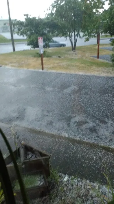 Parklane Manufactured Home Park Picture 2