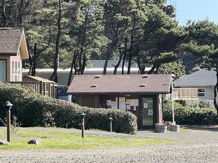 Seal Rocks RV Cove Picture 7