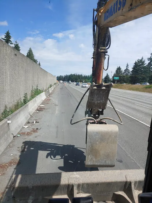 Camelot Square Picture 9