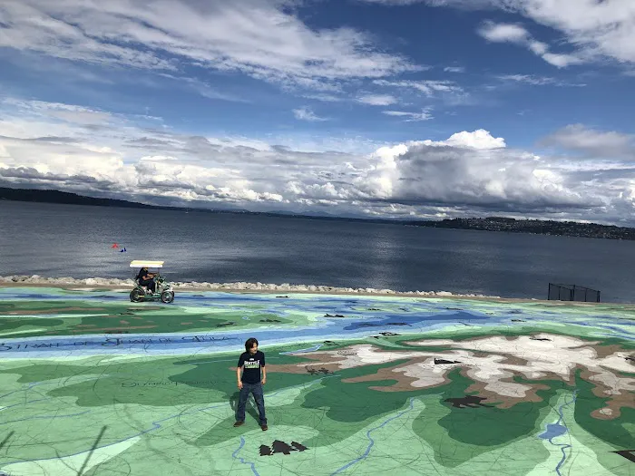 Camelot Square Picture 3