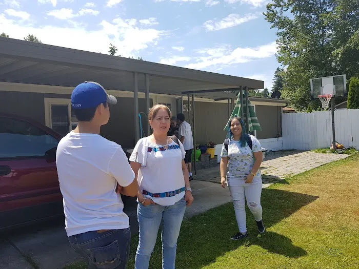 Camelot Square Picture 4