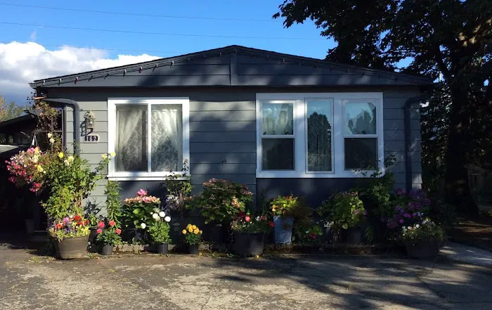 Crestwood Senior Mobile Home Park Picture 3