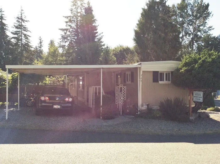 Crestwood Senior Mobile Home Park Picture 5