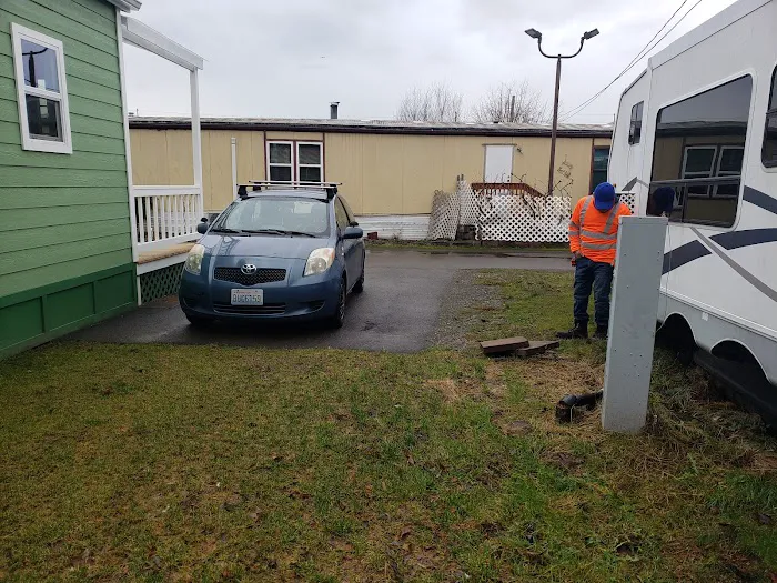 Paradise Mobile Home Park Picture 2