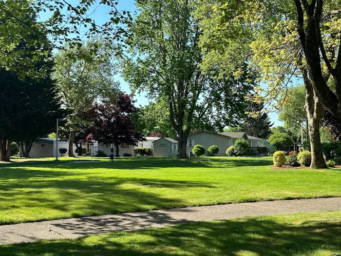 Woodland Park Estates Picture 6