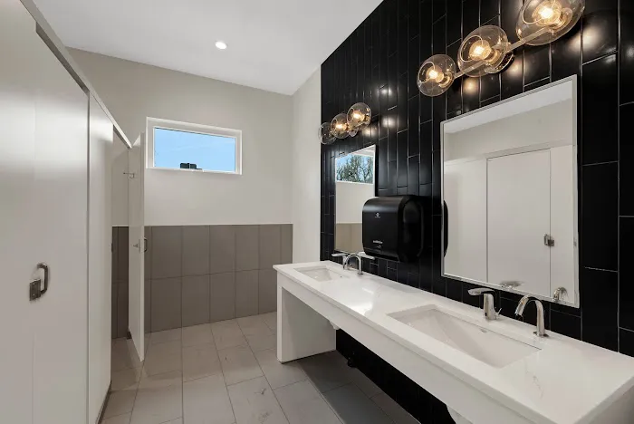 Lakewood Vista, 55+ Lifestyle Manufactured Home Community Picture 2