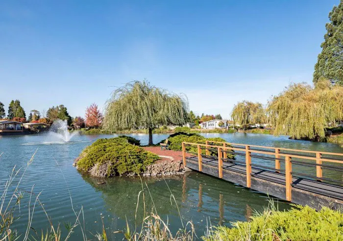 Lakewood Vista, 55+ Lifestyle Manufactured Home Community Picture 3