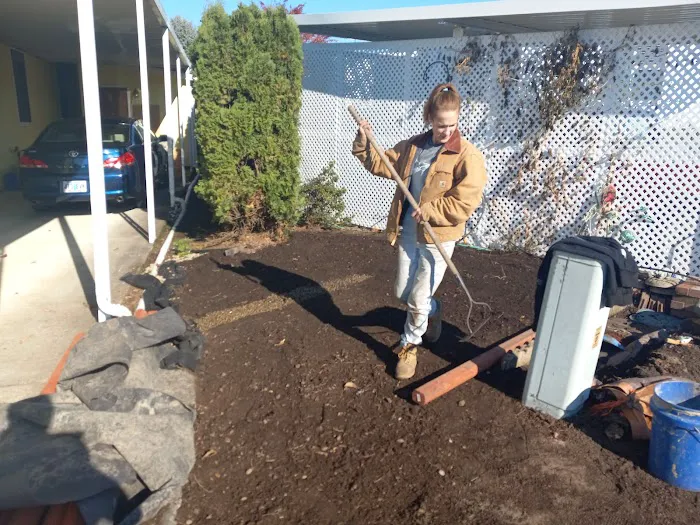 Daneland Mobile Home Park Picture 8