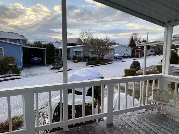 Daneland Mobile Home Park Picture 9