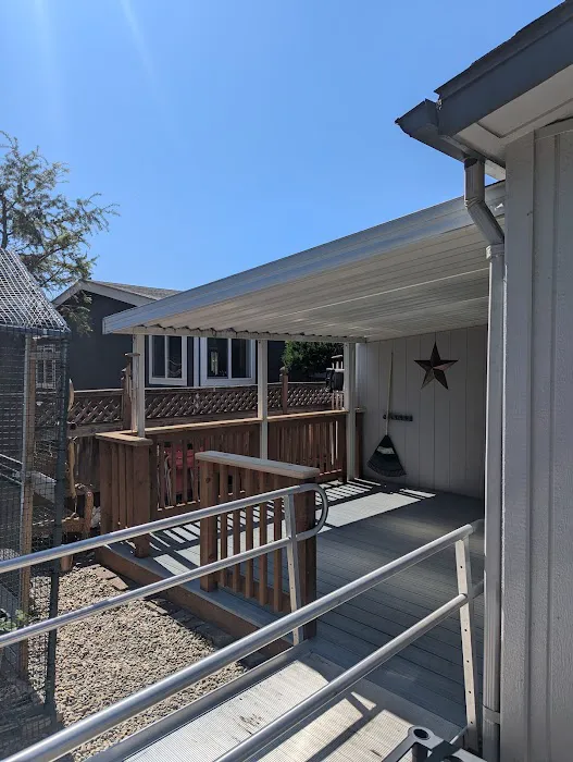 Camelot Manufactured Home Village Picture 2