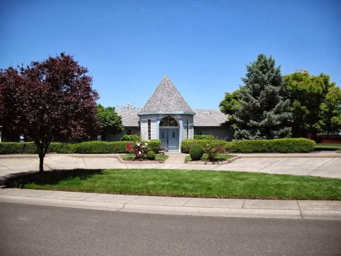 Camelot Manufactured Home Village Picture 5