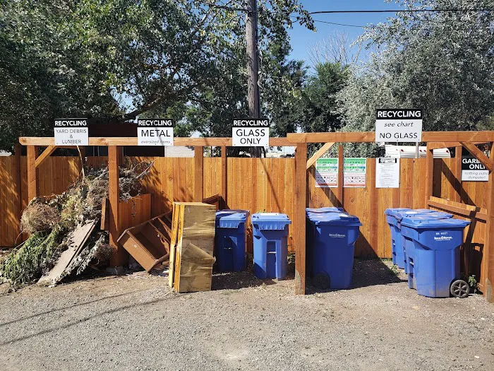 Camellia Park Picture 5