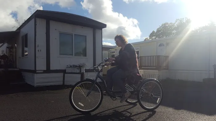 SpringLane Mobile Village Picture 3