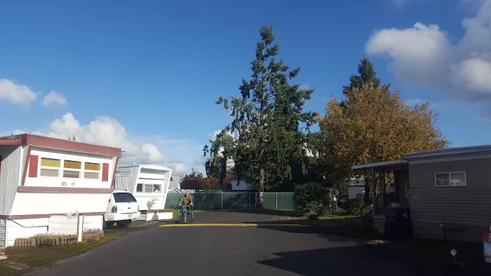 SpringLane Mobile Village Picture 4