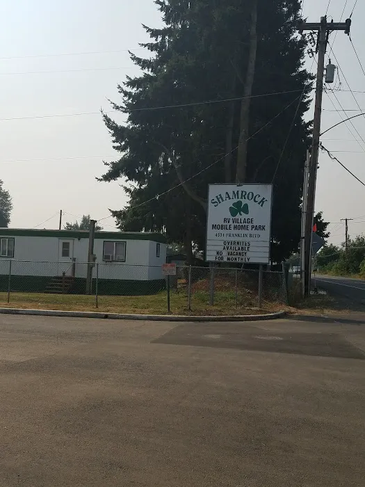 Shamrock Village RV Park Picture 6