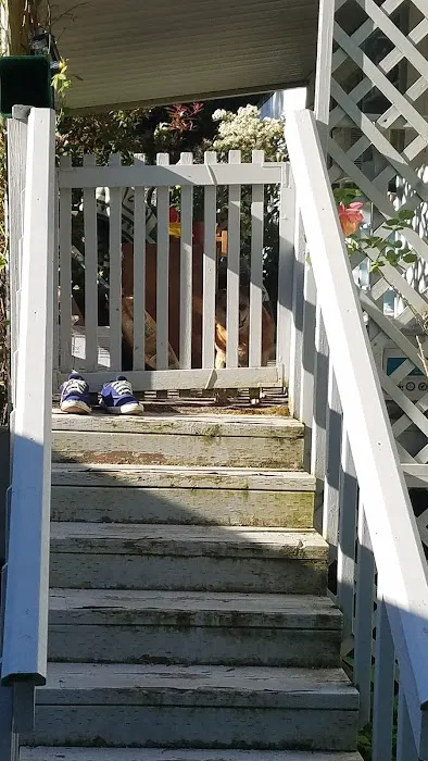 Royal Oaks Mobile Park Picture 5