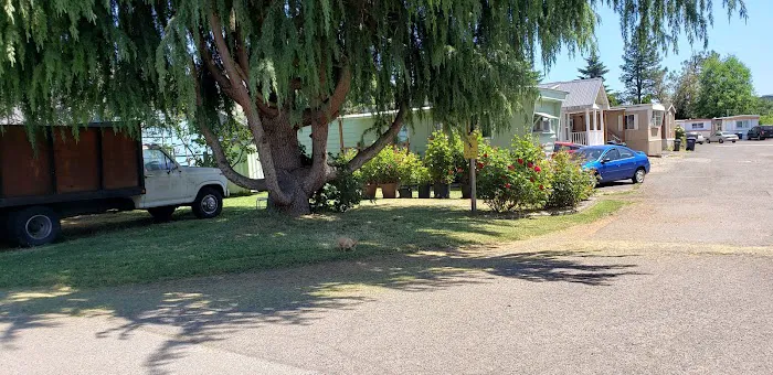 Eugene Mobile Village Picture 4