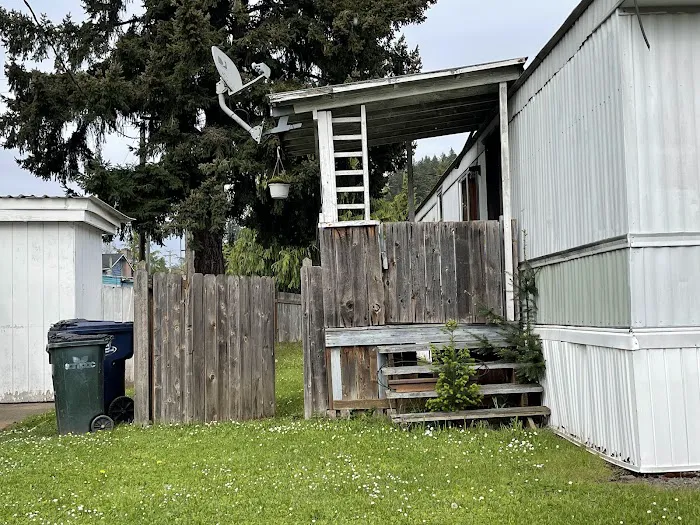 Eugene Mobile Village Picture 7