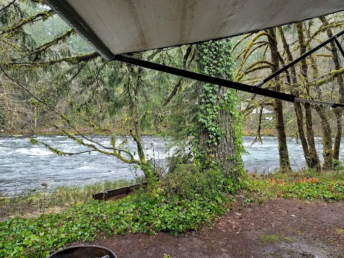 Goodens Trailer Court Picture 1