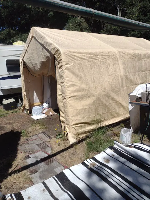 Riverside Trailer Court Picture 3