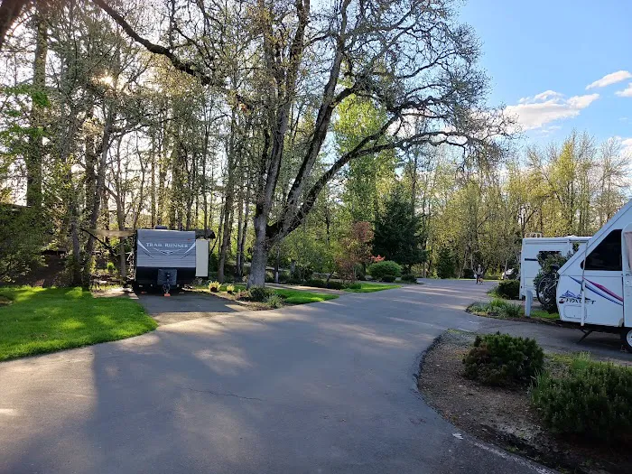 Deerwood RV Park Picture 6