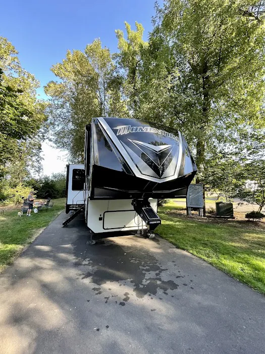 Deerwood RV Park Picture 4