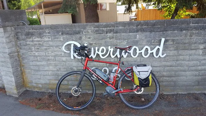 Riverwood Mobile Home Park Picture 15