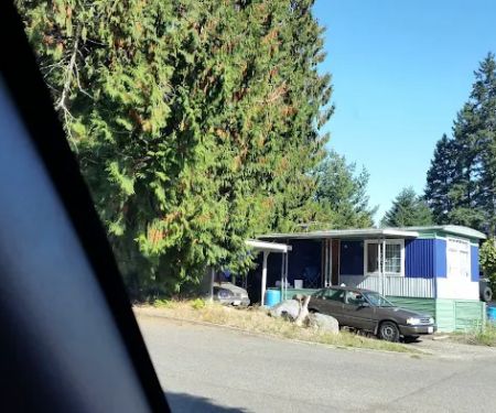 Cedar Mobile Manor Park