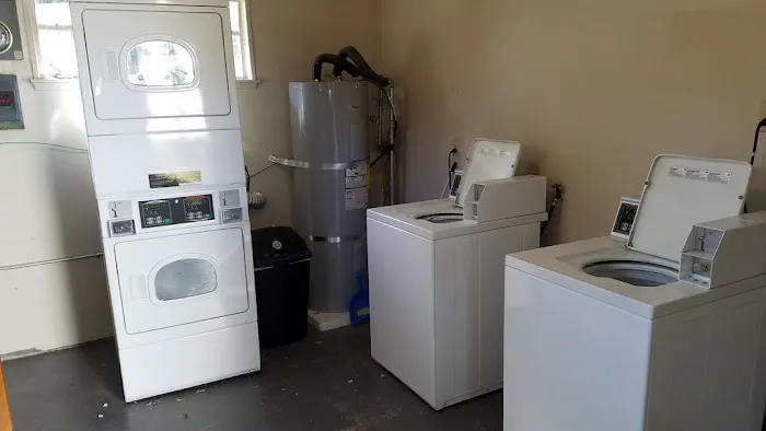 Heritage Mobile Home Park Picture 3