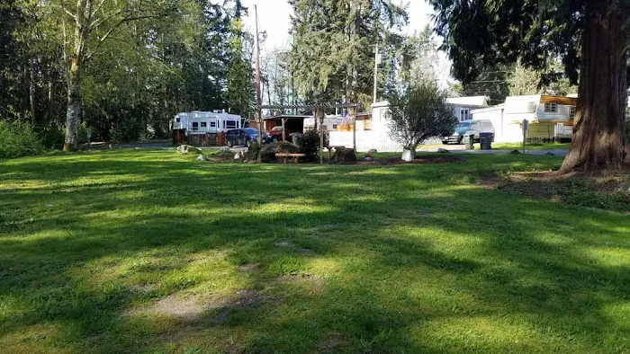 Heritage Mobile Home Park Picture 10