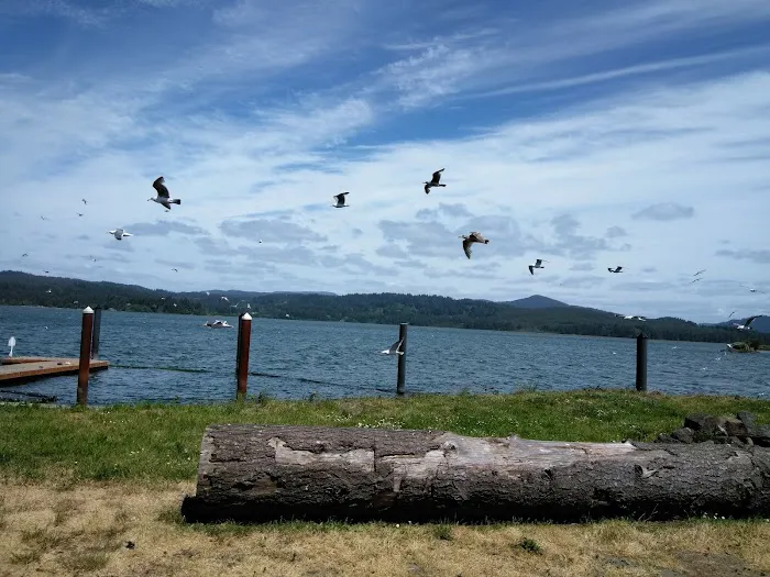 Bayview Mobile Home Park Picture 4