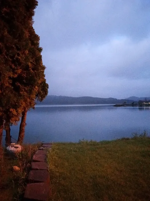 Bayview Mobile Home Park Picture 3