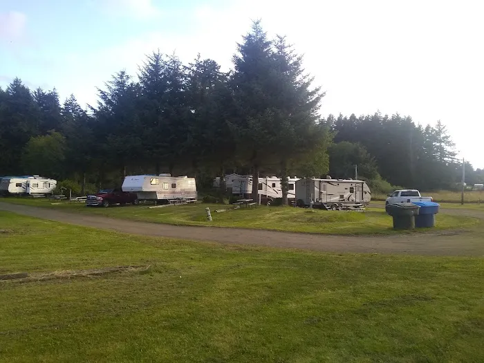 King Silver RV Park & Marina Picture 10