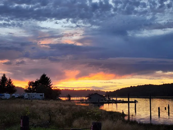 Alsea River R V Park Picture 4