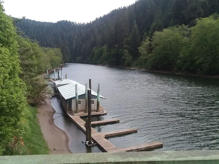 Taylor's Landing Picture 7