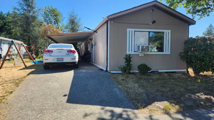 Sunnydale Mobile Home Park Picture 6