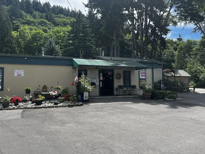 Issaquah Village RV Park Picture 5