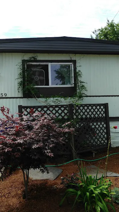 May Valley Mobile Home Park Picture 2