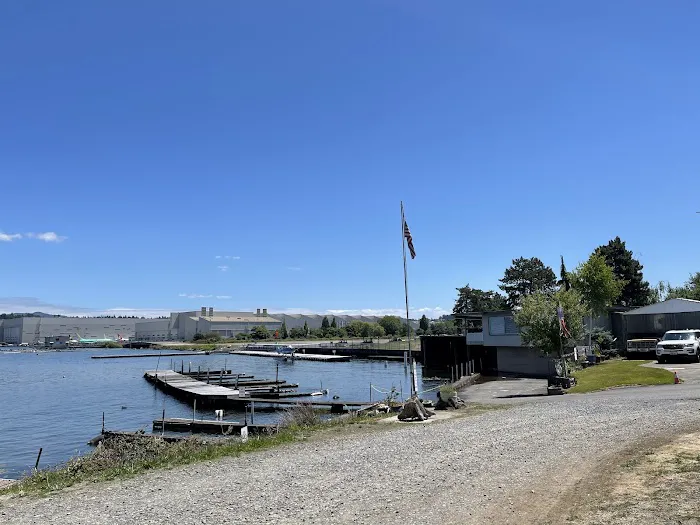 Lake Washington Beach Mobile Picture 6