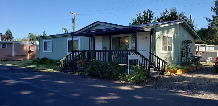 Country Living MHC Picture 1