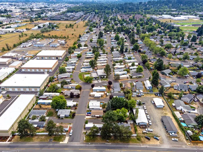 Churchill Meadows Picture 6