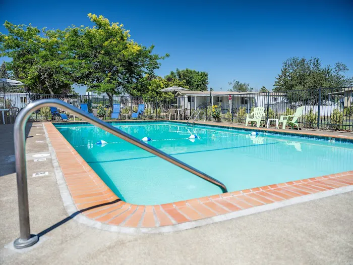 Churchill Meadows Picture 4