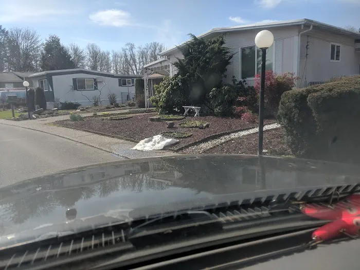 Riverstone Mobile Home Park Picture 2