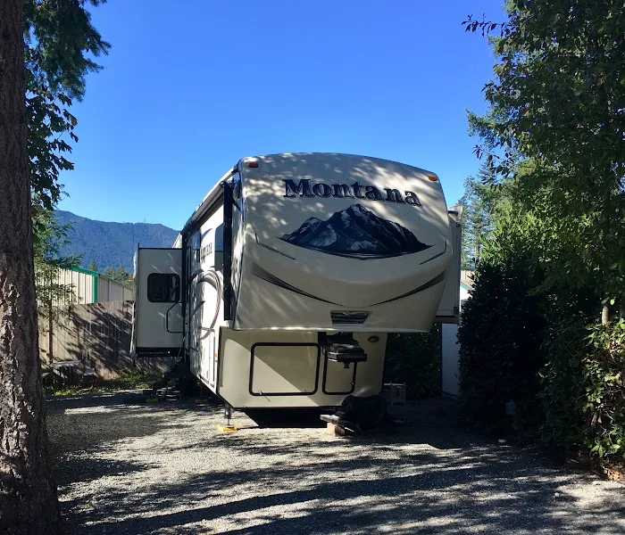 Nor West Properties - RV Park, Apartments, RV Storage Picture 8